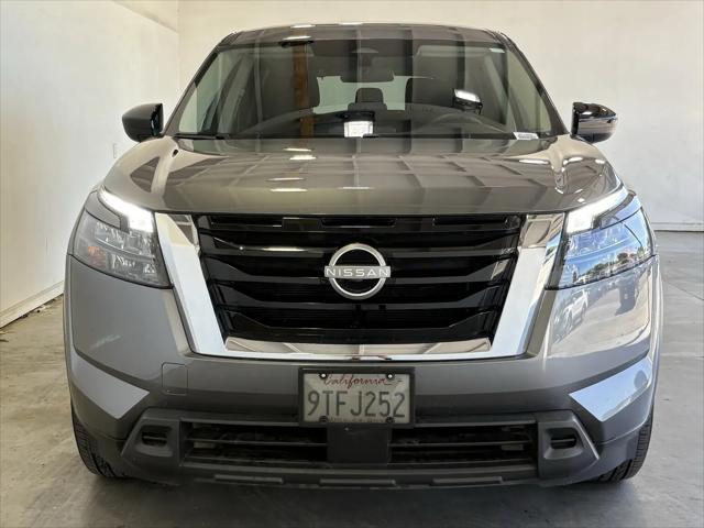 2025 Nissan Pathfinder S FWD