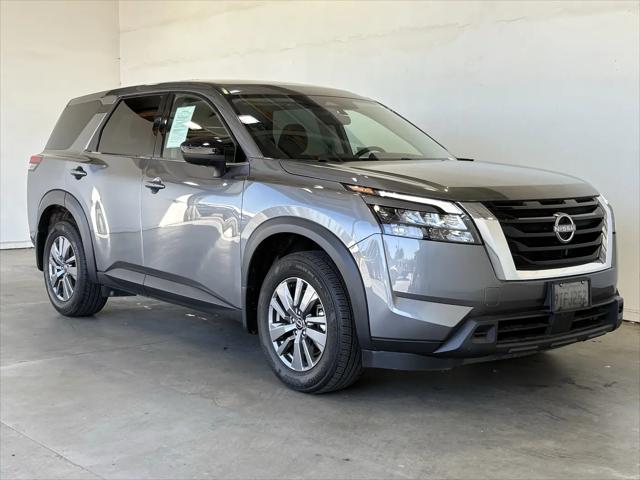 2025 Nissan Pathfinder S FWD