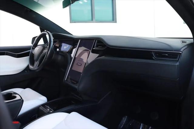 2021 Tesla Model X Performance