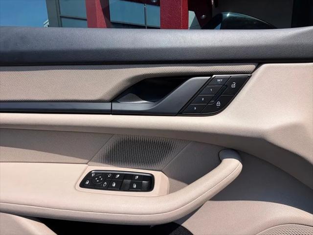 2023 Porsche Taycan Taycan