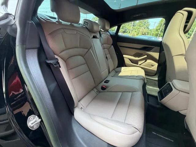 2023 Porsche Taycan Taycan