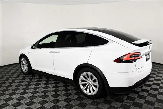 2016 Tesla Model X 90D