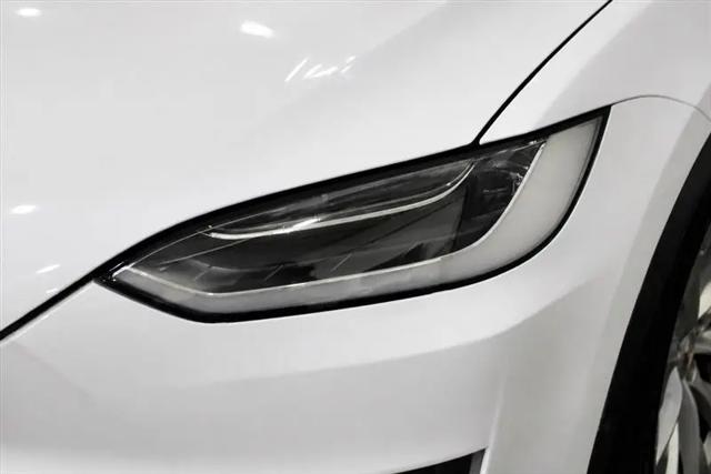 2016 Tesla Model X 90D