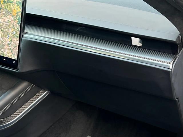 2022 Tesla Model S Plaid Tri Motor All-Wheel Drive