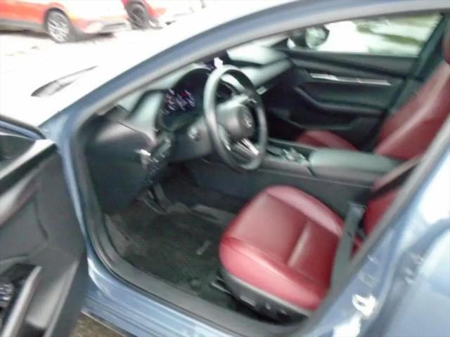 2025 Mazda Mazda3 2.5 S Carbon Edition