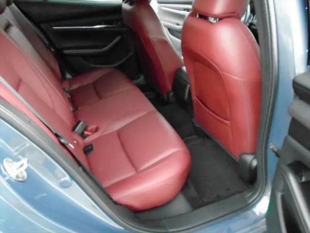 2025 Mazda Mazda3 2.5 S Carbon Edition