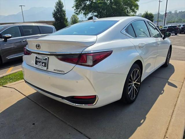 2024 Lexus ES 300h ES 300h