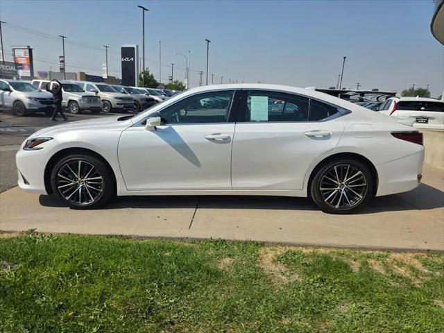 2024 Lexus ES 300h ES 300h