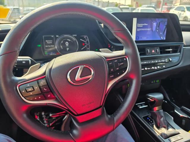 2024 Lexus ES 300h ES 300h