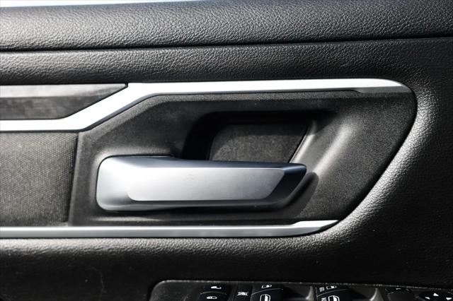 2021 Ram 1500 Big Horn Crew Cab 4x4 6'4" Box