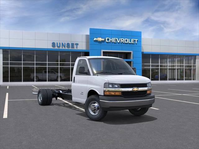 2026 Chevrolet Express Cutaway 4500 Van for sale in Sarasota, FL