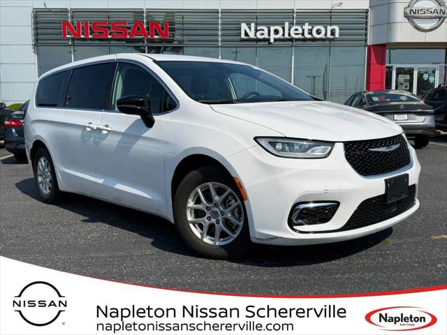 2024 Chrysler Pacifica Touring L for sale in Schererville, IN