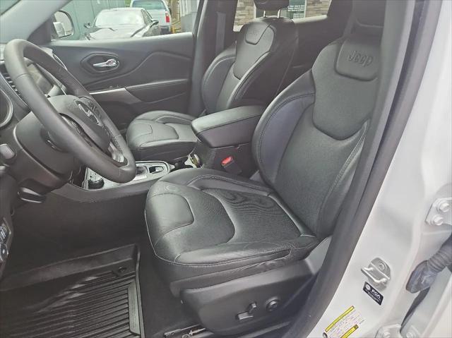 2021 Jeep Cherokee Latitude Lux