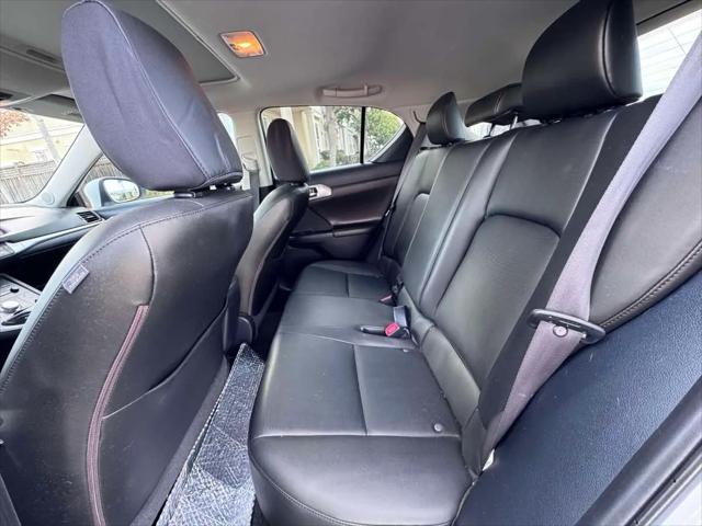 2011 Lexus CT 200h Premium