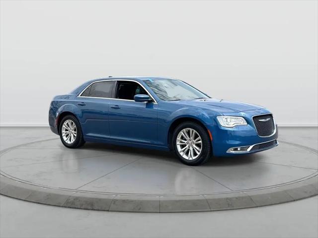2021 Chrysler 300 Touring