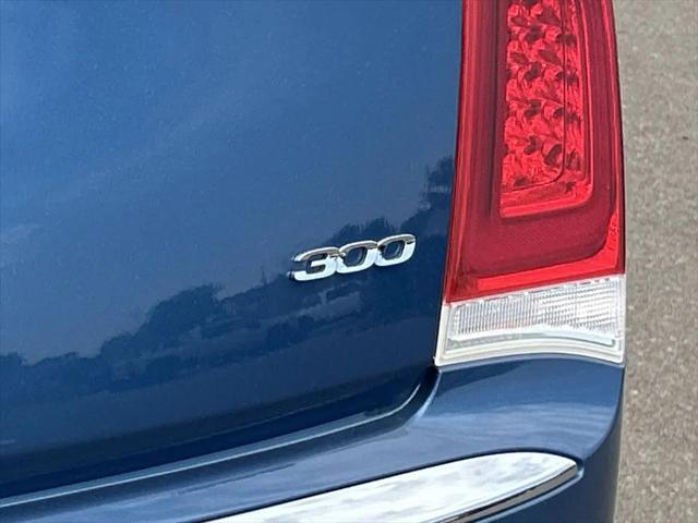 2021 Chrysler 300 Touring