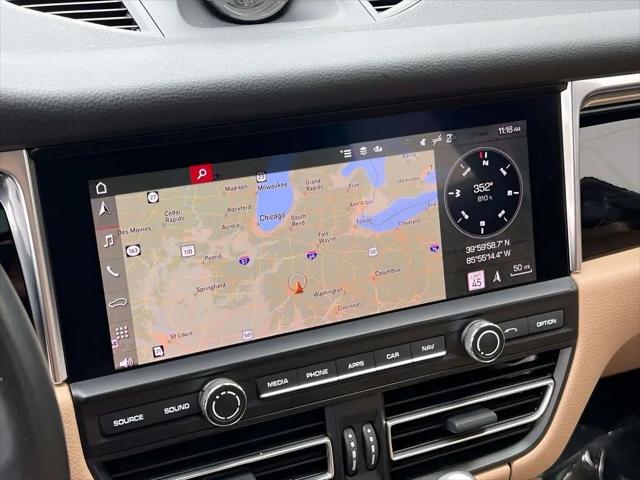 2021 Porsche Macan Macan