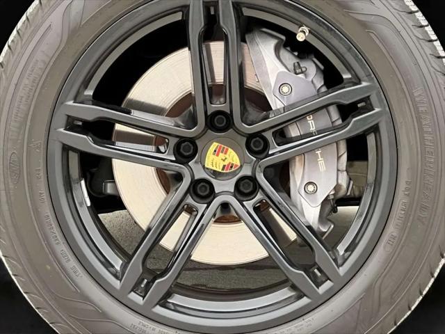 2021 Porsche Macan Macan