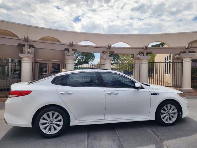 2017 Kia Optima EX