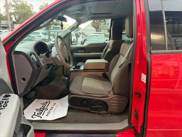 2004 Ford F-150 XLT