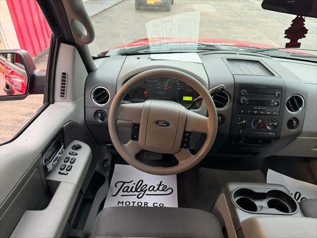 2004 Ford F-150 XLT