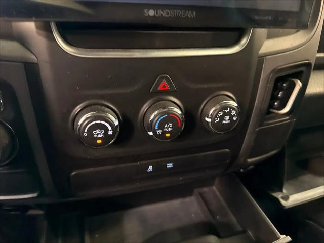 2018 Ram 1500 Express Quad Cab 4x2 64 Box