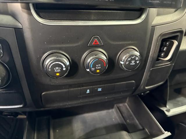 2018 Ram 1500 Express Quad Cab 4x2 64 Box
