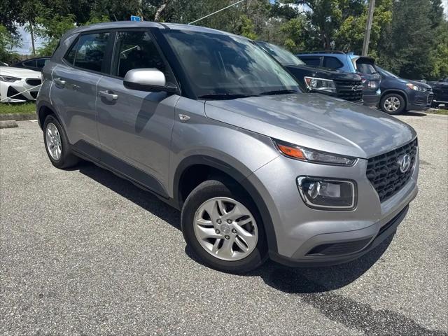2023 Hyundai Venue SE
