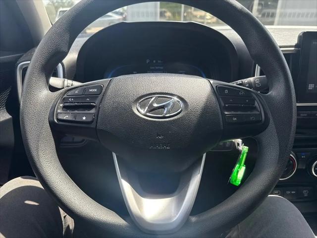 2023 Hyundai Venue SE