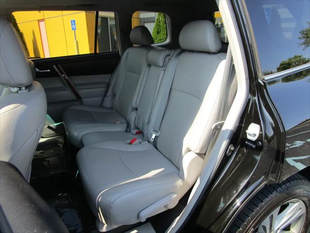 2012 Toyota Highlander Limited V6