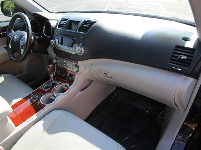 2012 Toyota Highlander Limited V6
