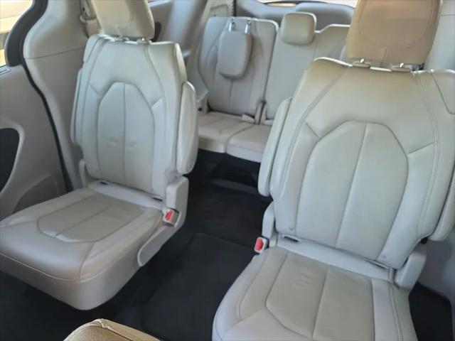 2021 Chrysler Pacifica Touring L