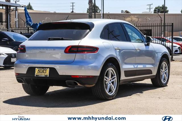 2017 Porsche Macan Macan