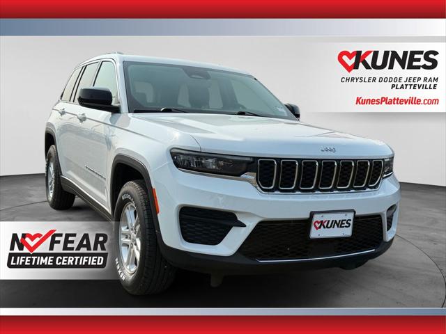 2024 Jeep Grand Cherokee Laredo 4x4 for sale in Platteville, WI