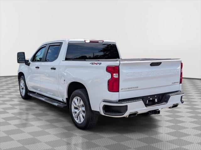 2021 Chevrolet Silverado 1500 4WD Crew Cab Short Bed Custom