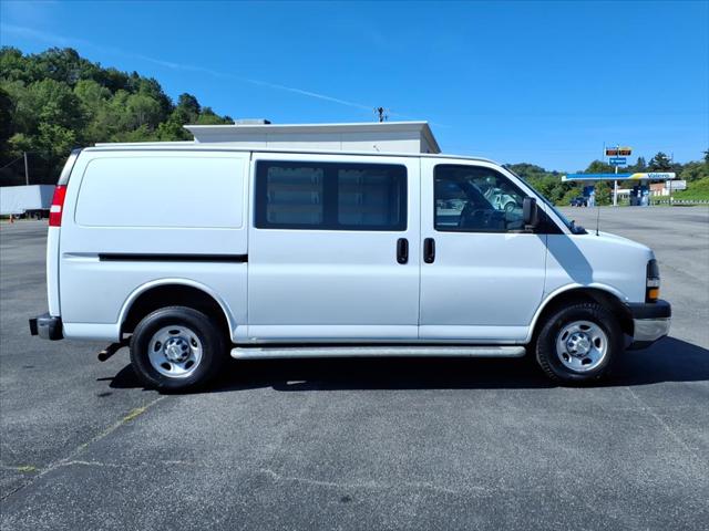 2021 Chevrolet Express Cargo RWD 2500 Regular Wheelbase WT 2021 Chevrolet Express Cargo RWD 2500 Regular Wheelbase WT