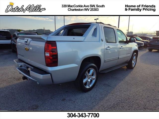 2013 Chevrolet Avalanche LS 2013 Chevrolet Avalanche LS