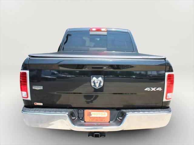 2017 Ram 1500 Laramie Crew Cab 4x4 5'7" Box