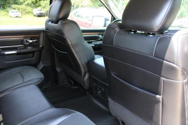 2017 Ram 1500 Laramie Crew Cab 4x4 5'7" Box