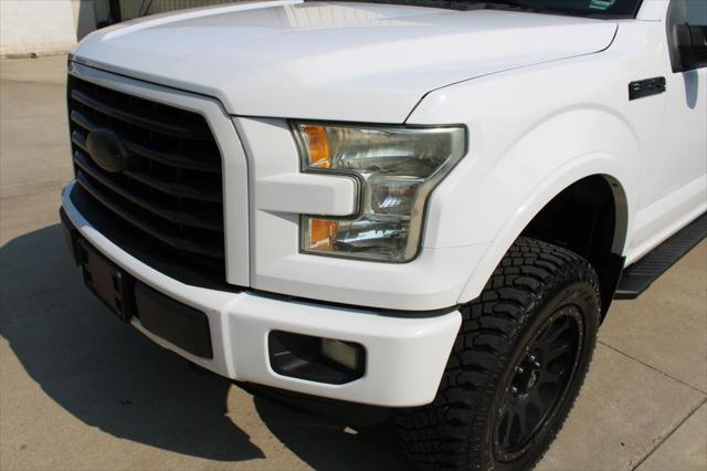 2016 Ford F-150 XLT Pickup 4D 5 1/2 ft