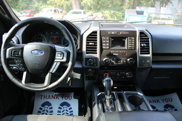 2016 Ford F-150 XLT Pickup 4D 5 1/2 ft