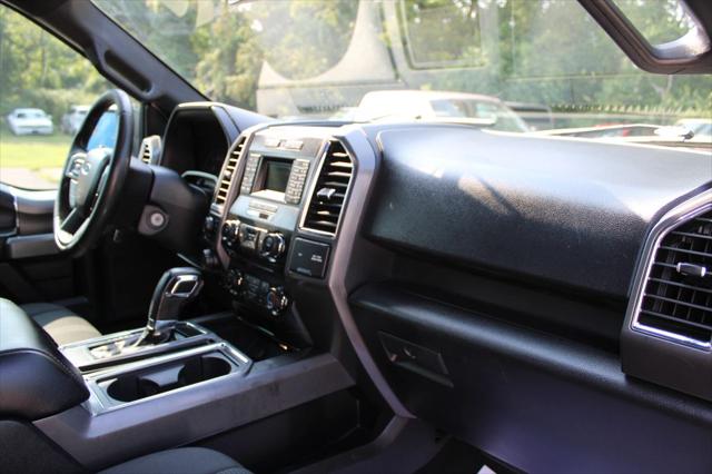 2016 Ford F-150 XLT Pickup 4D 5 1/2 ft