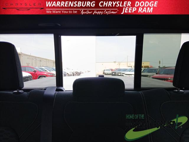 2026 Ram 1500 Express Crew Cab 4x4 57 Box