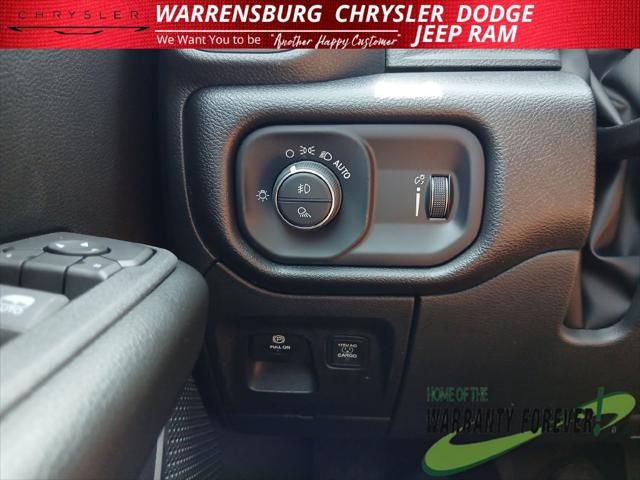 2026 Ram 1500 Express Crew Cab 4x4 57 Box