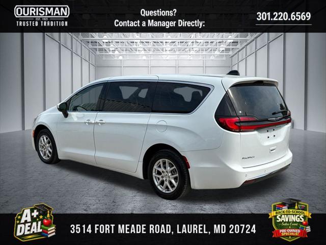2023 Chrysler Pacifica Touring L