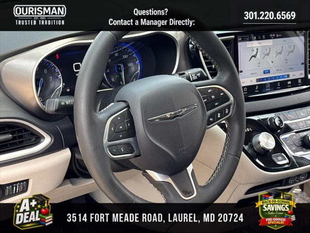 2023 Chrysler Pacifica Touring L