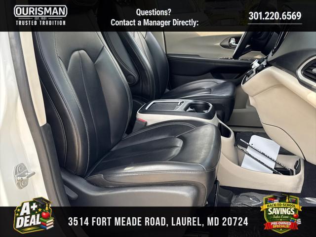 2023 Chrysler Pacifica Touring L