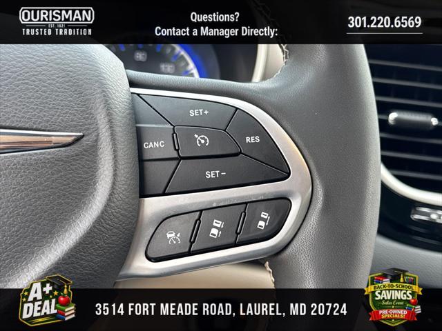 2023 Chrysler Pacifica Touring L