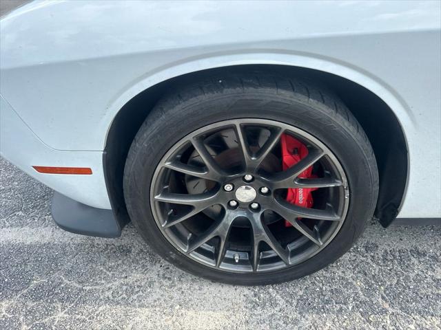 2016 Dodge Challenger SRT 392