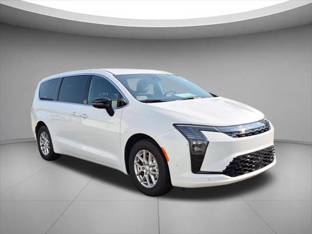 2027 Chrysler Pacifica Select